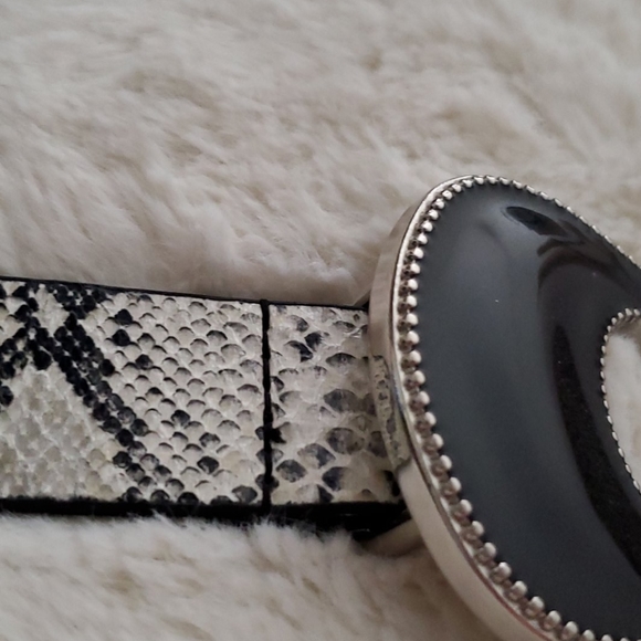 WHBM Adjustable Python Belt NWOT! - Picture 11 of 16